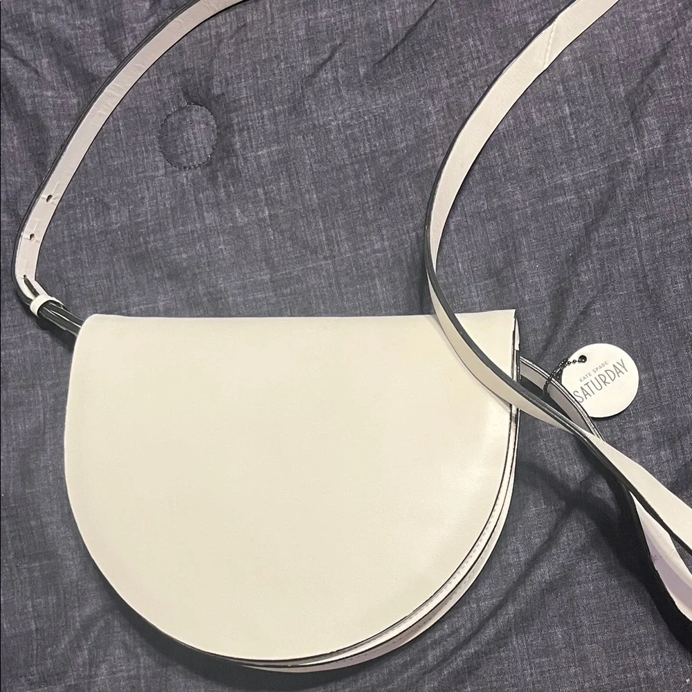 Kate Spade Cream Crossbody Bag with Grid Interior - Picture 6 of 8